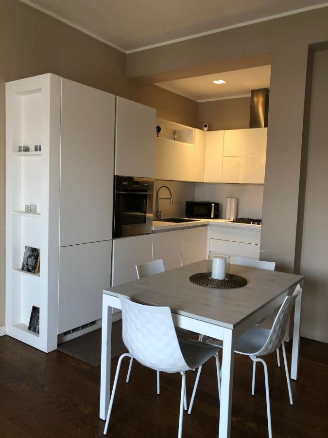 Morivione Apartment - Bocconi Free Parking Milano Eksteriør bilde