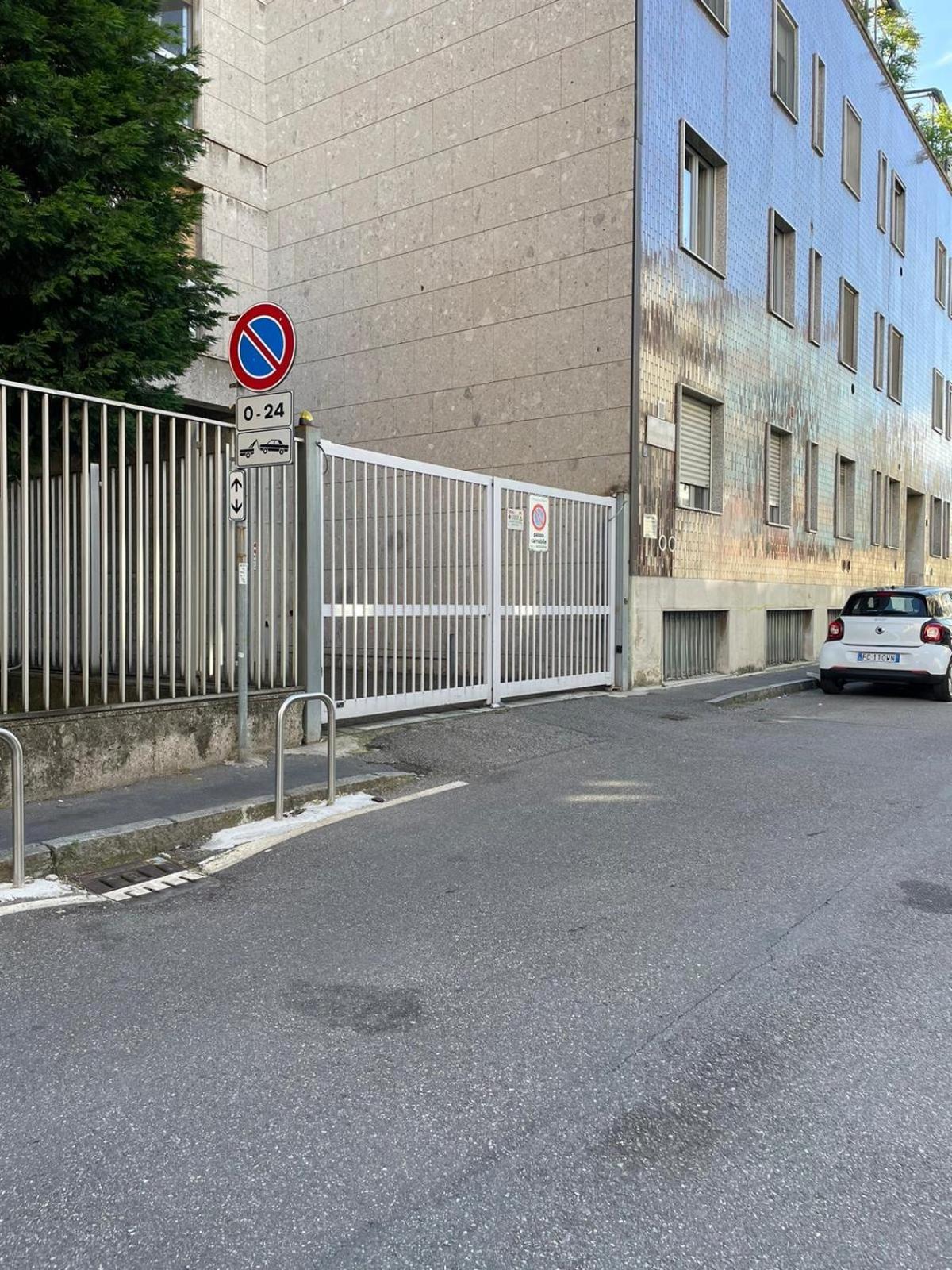 Morivione Apartment - Bocconi Free Parking Milano Eksteriør bilde